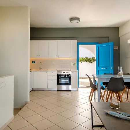 Splash With Amazing Sea Views In Casa vacanze *