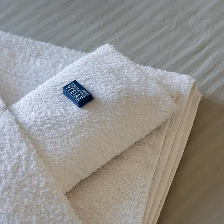 펜션 Splash With Amazing Sea Views In