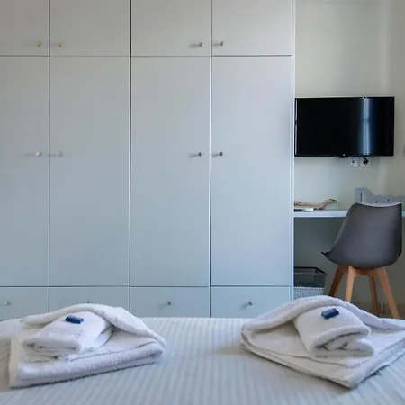 Splash With Amazing Sea Views In Dom wakacyjny Piso Livadi